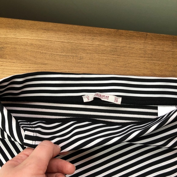 Pull&Bear Black & White Striped Diagonal Mini Skirt - Picture 4 of 9